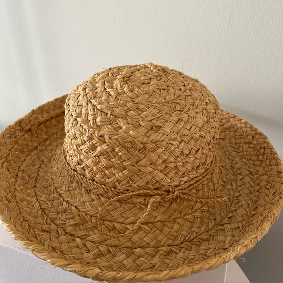Helen Kaminski Accessories - Helen Kaminski Classic Raffia Staw Hat | OS